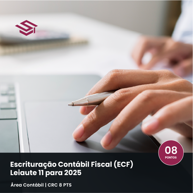 Profissional analisando relatórios fiscais em notebook, representando o curso ECF – Escrituração Contábil Fiscal com foco em exclusões do E-Lalur e mudanças no tipo de relacionamento