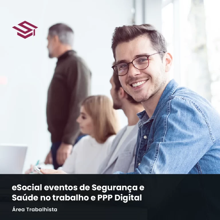 Profissional preenchendo informações de SST no eSocial, curso de eventos de Segurança e Saúde no Trabalho e PPP Digital, atualização NR-17