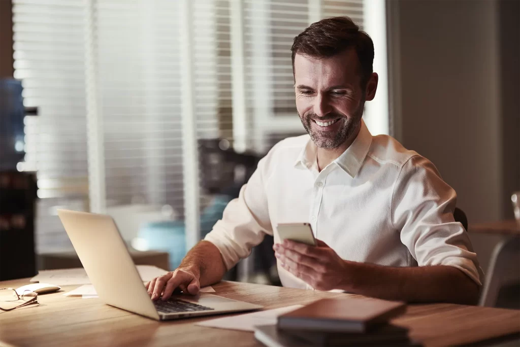 Contador finalizando 40 horas CRC obrigatórias em cursos online até prazo de dezembro